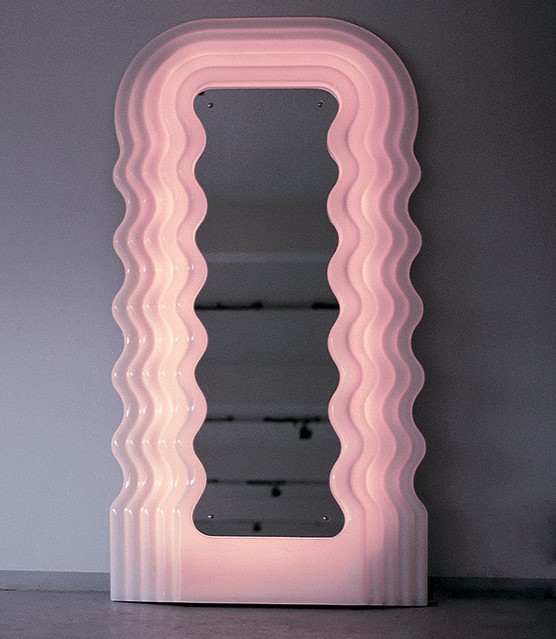 Miroir Ultrafragola, 1970 Milan